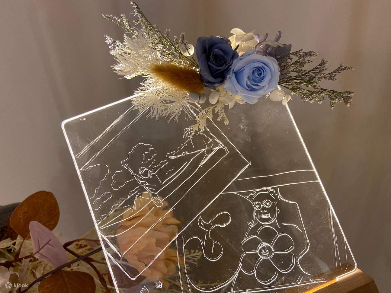 Myosotis Flower - Preserved flowers on night lamp workshop | Kwun Tong 